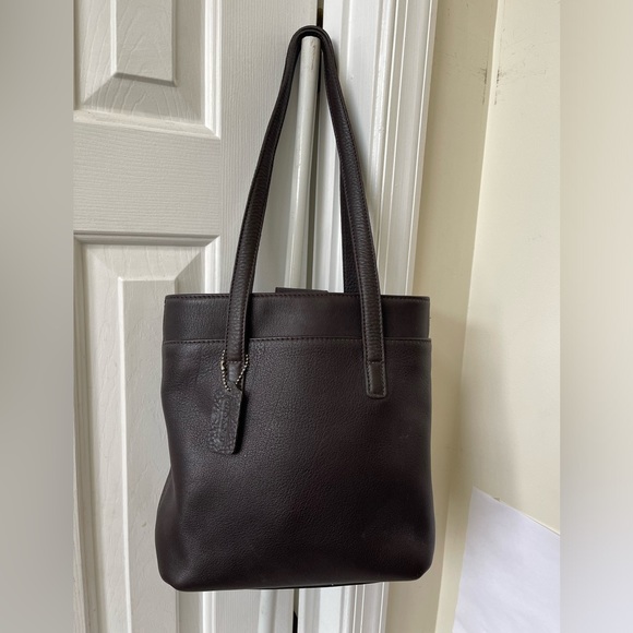 Coach Vintage dark chocolate Bag EUC - Picture 10 of 11